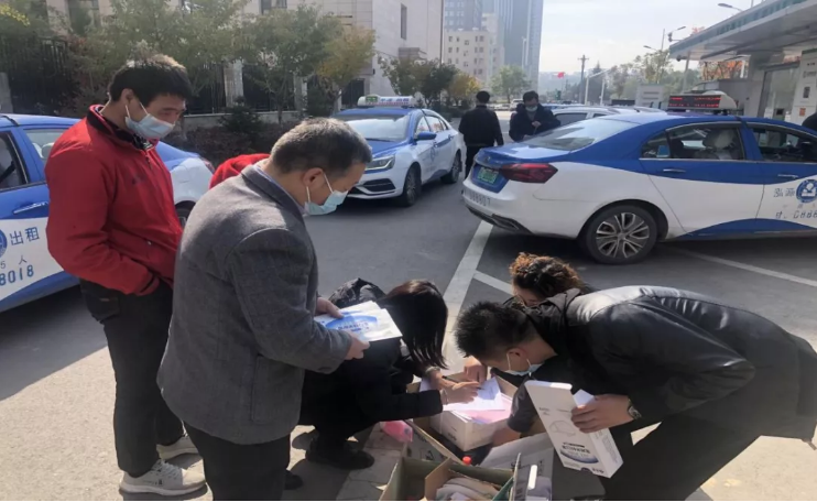 泓源公司產(chǎn)業(yè)開(kāi)發(fā)聯(lián)合黨支部扎實(shí)開(kāi)展“我為群眾辦實(shí)事”主題黨日活動(dòng)(圖3) 泓源公司產(chǎn)業(yè)開(kāi)發(fā)聯(lián)合黨支部扎實(shí)開(kāi)展“我為群眾辦實(shí)事”主題黨日活動(dòng)(圖3)