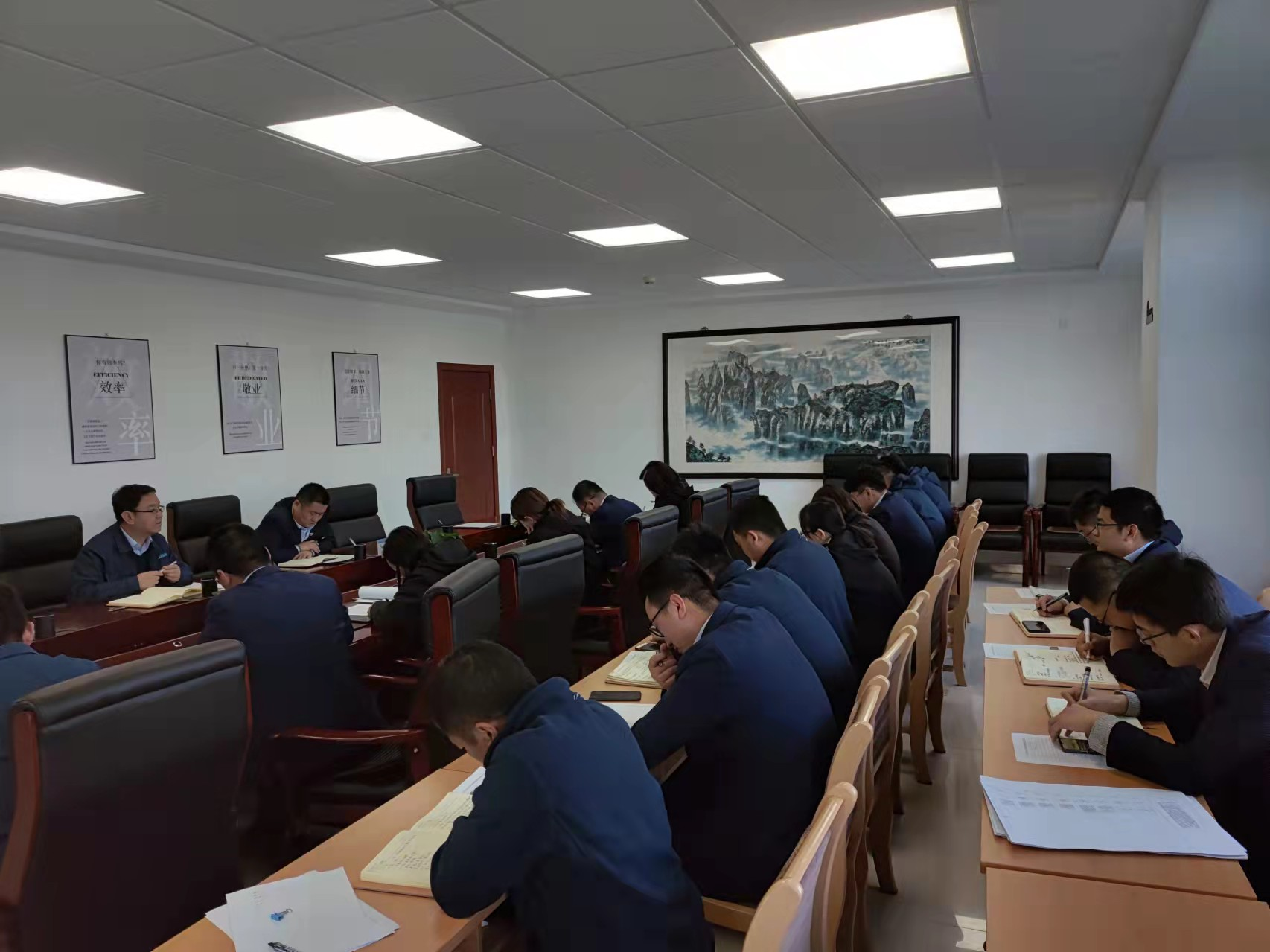 市產(chǎn)投集團產(chǎn)業(yè)開發(fā)板塊召開元月份績效考核評定會(圖1) 市產(chǎn)投集團產(chǎn)業(yè)開發(fā)板塊召開元月份績效考核評定會(圖1)