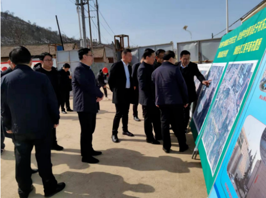 市產(chǎn)投集團(tuán)赴華亭靈臺(tái)崇信考察調(diào)研(圖2) 市產(chǎn)投集團(tuán)赴華亭靈臺(tái)崇信考察調(diào)研(圖2)