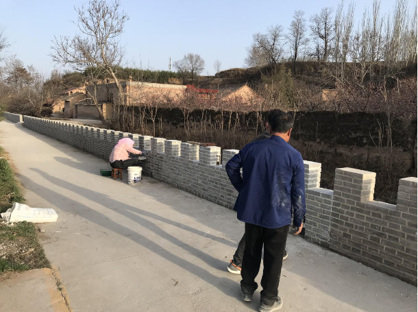 文明創(chuàng)建我先行——市產(chǎn)投集團(tuán)積極提升包抓共建村社人居環(huán)境(圖2) 文明創(chuàng)建我先行——市產(chǎn)投集團(tuán)積極提升包抓共建村社人居環(huán)境(圖2)