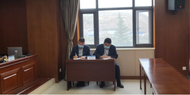 市產(chǎn)投集團(tuán)召開安全生產(chǎn)工作會議(圖2) 市產(chǎn)投集團(tuán)召開安全生產(chǎn)工作會議(圖2)