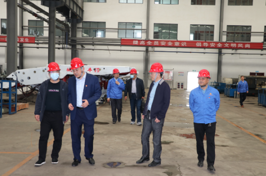 市產投集團裝備制造企業(yè)上半年產銷兩旺(圖8) 市產投集團裝備制造企業(yè)上半年產銷兩旺(圖8)