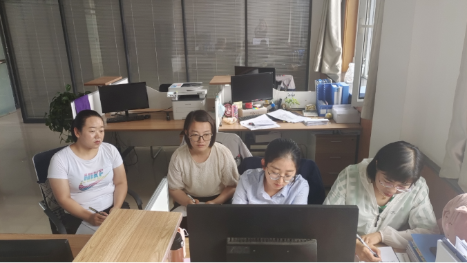 市產(chǎn)投集團(tuán)財務(wù)管理部組織開展員工專業(yè)知識培訓(xùn)(圖1) 市產(chǎn)投集團(tuán)財務(wù)管理部組織開展員工專業(yè)知識培訓(xùn)(圖1)