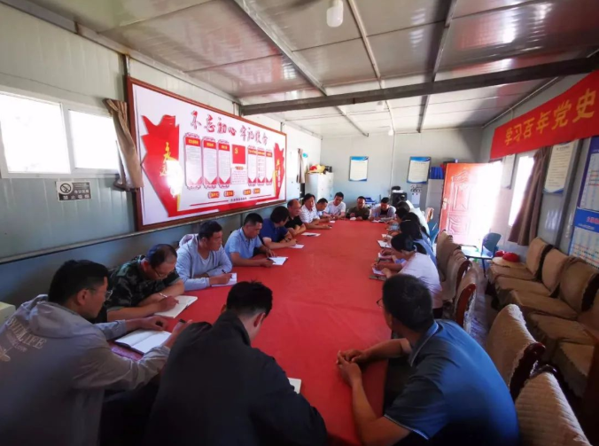 市產(chǎn)投集團(tuán)百名員工下一線真磨礪練本領(lǐng)(圖7) 市產(chǎn)投集團(tuán)百名員工下一線真磨礪練本領(lǐng)(圖7)